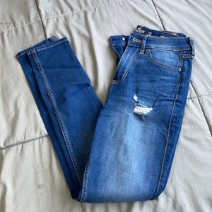 Hollister High Rise Skinny Jeggings